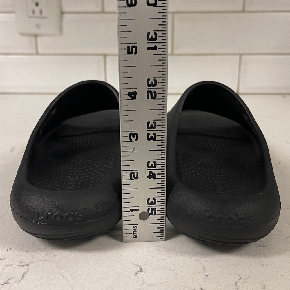 Crocs Mellow Recovery Slide Black Sandals 208392 Unisex Women’s 7 Men’s 5 Slides - Picture 3 of 15
